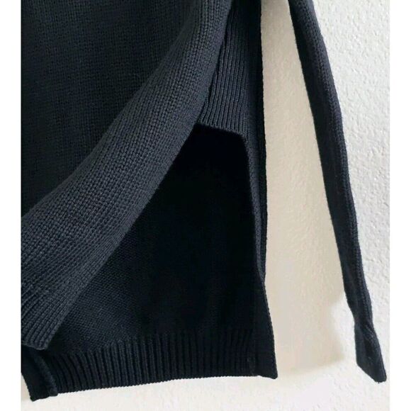 LULULEMON Women’s  Black Knit Sweater Side Vented Crewneck Size 6 - Picture 6 of 9